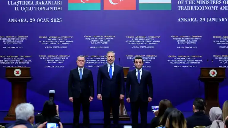 Ankara'da Türkiye, Azerbaycan, Özbekistan Üçlü Toplantısı Sonuçlandı Ankara'da Türkiye, Azerbaycan, Özbekistan Üçlü Toplantısı Sonuçlandı